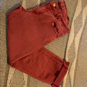 American Eagle Outfitter crop jeggings.